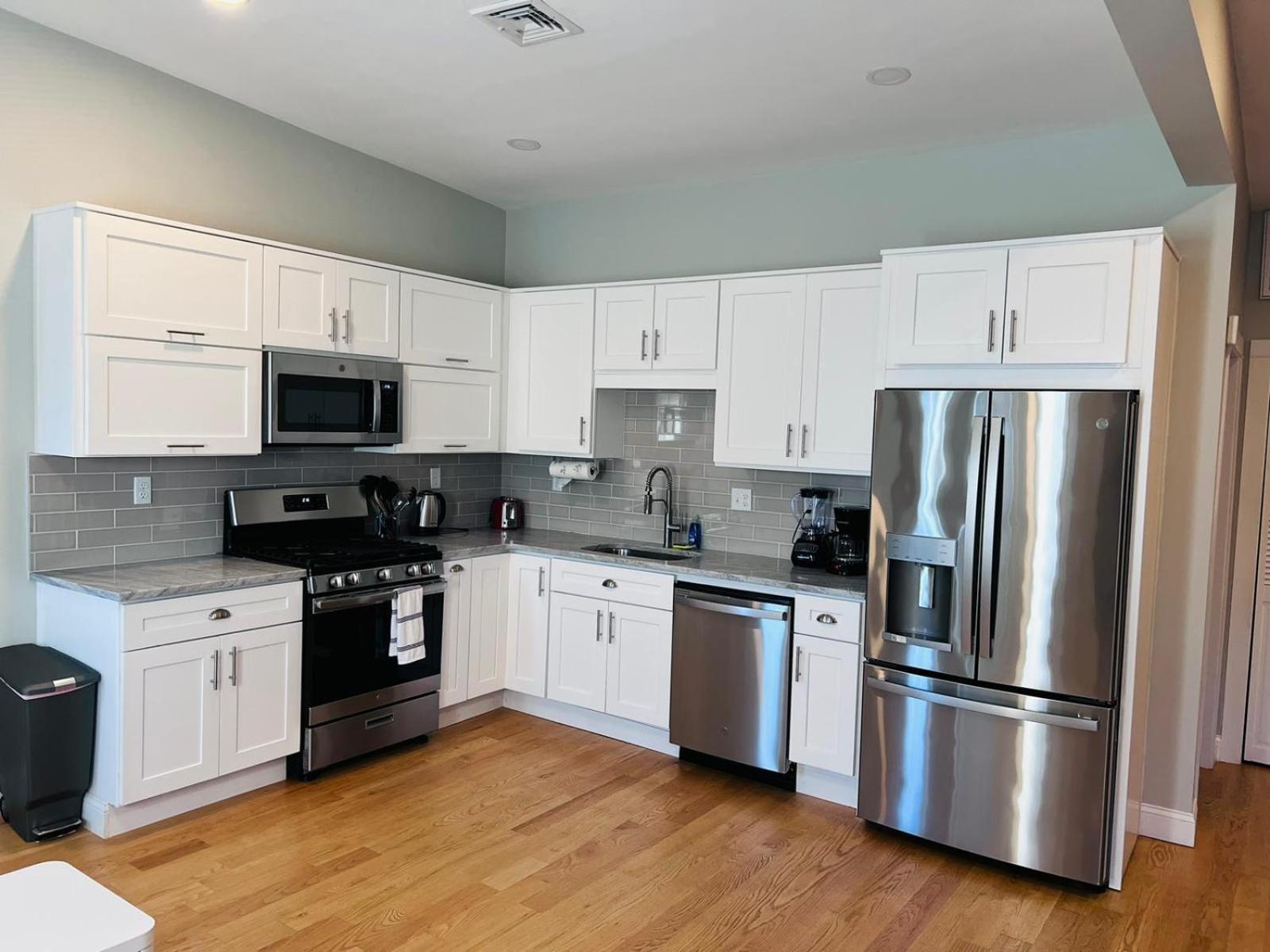 Renovated, 10 Min From The City Boston Exterior foto