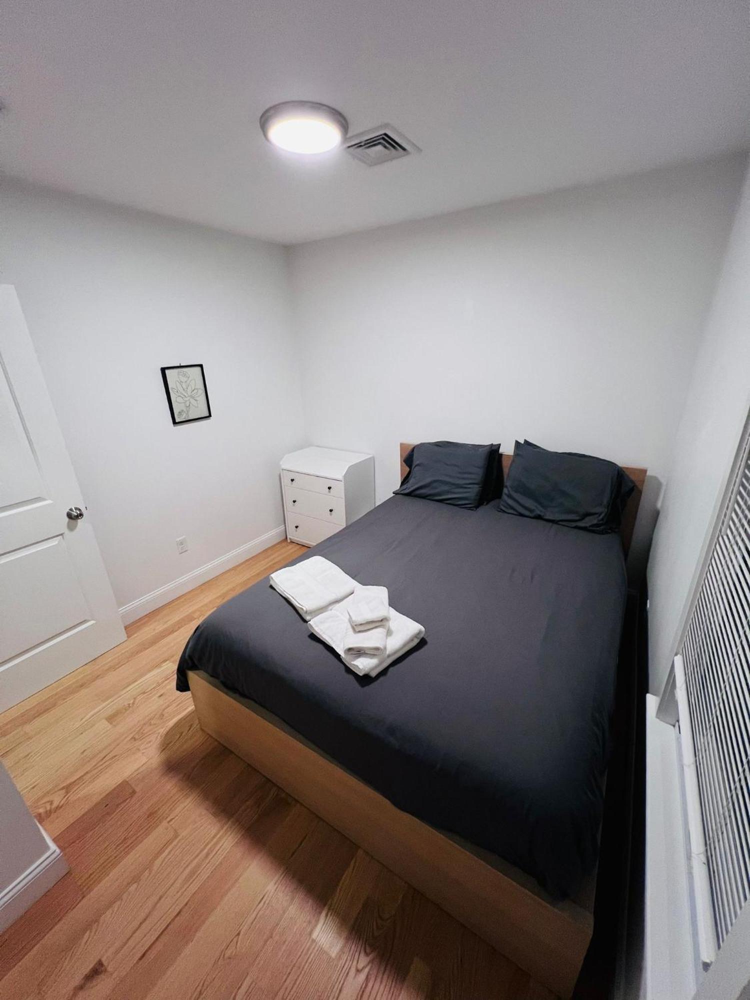 Renovated, 10 Min From The City Boston Exterior foto